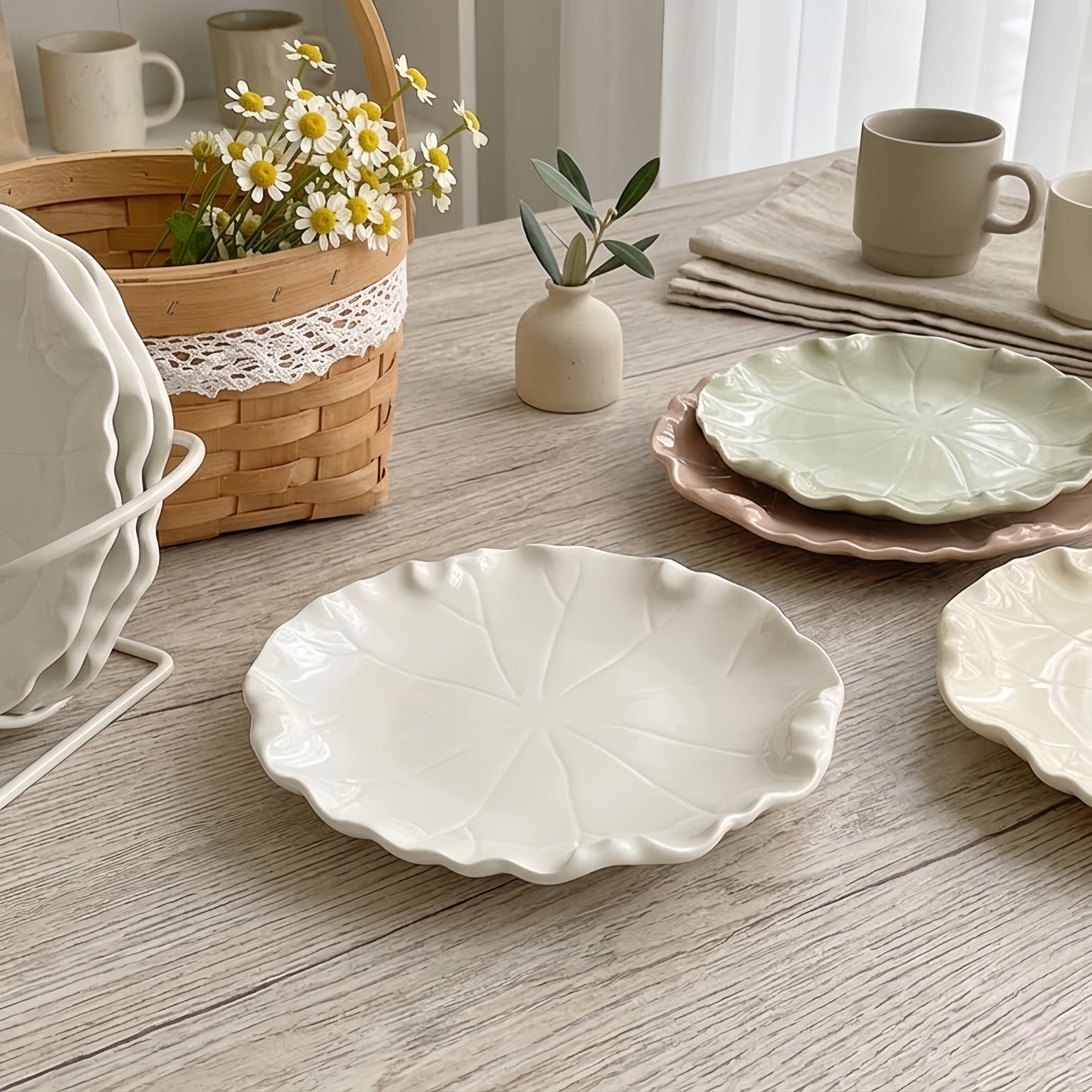 Cute Lotus Leaf Ceramic Dessert Plate