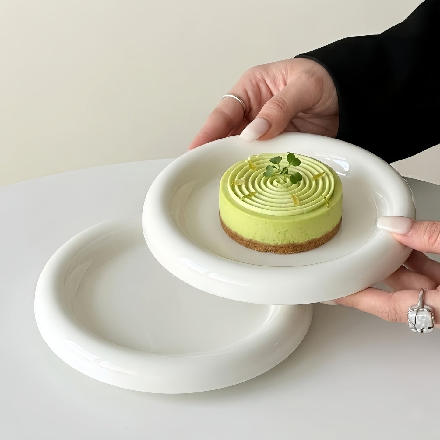 "Chubby" Aesthetic Ceramic Dessert Plate